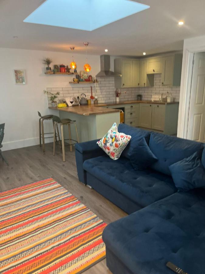 Beach, Hills, Food, Scenic Walks-The Kelp House. Peacehaven ภายนอก รูปภาพ